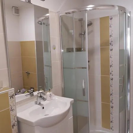 Wohlfuehlwohnung Apartman *